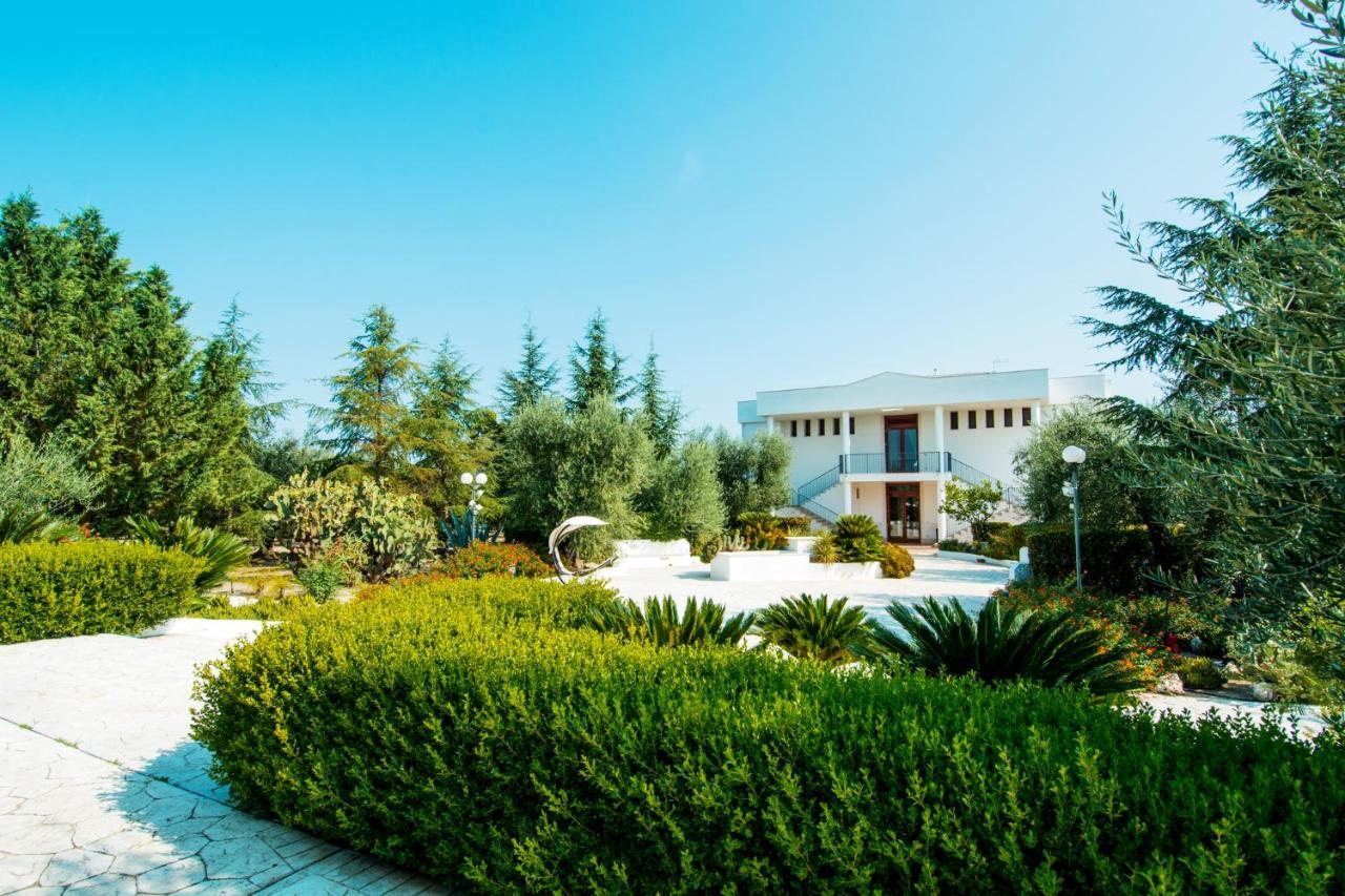 Giardino Degli Ulivi Resort Masseria Margherita Di Savoia Exterior photo